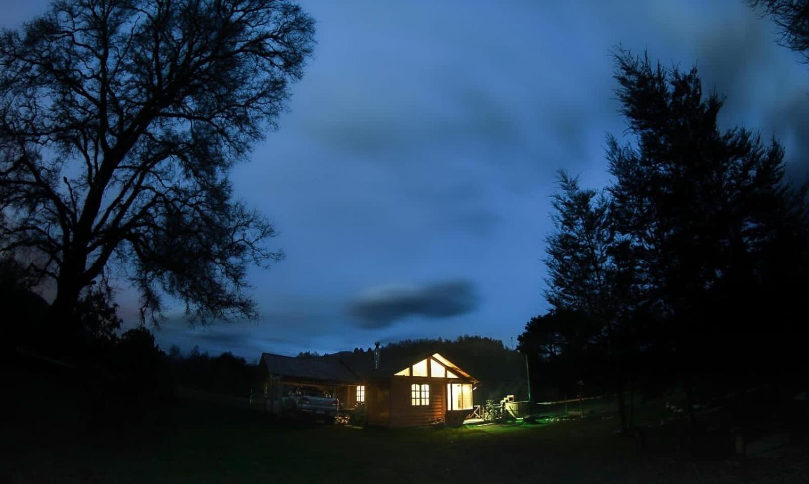 Cabanas Los Canelos Hermosa Granja En プコン エクステリア 写真